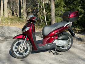 Honda SH 125i Maxiskootteri, Skootterit, Moto, Salo, Tori.fi Honda SH 125i Maxiskootteri, Skootterit, Moto, Salo, Tori.fi