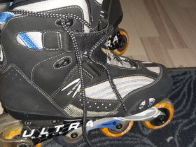 Rullaluistimet koko 43, Rullaluistelu ja skeittaus, Urheilu ja ulkoilu, Kotka, Tori.fi Rullaluistimet koko 43, Rullaluistelu ja skeittaus, Urheilu ja ulkoilu, Kotka, Tori.fi