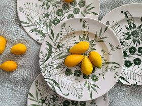 Vintage, retro, englantilaiset leipälautaset, Ruokailuastiat ja aterimet, Keittiötarvikkeet ja astiat, Kajaani, Tori.fi Vintage, retro, englantilaiset leipälautaset, Ruokailuastiat ja aterimet, Keittiötarvikkeet ja astiat, Kajaani, Tori.fi