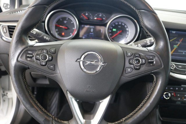 Opel ASTRA 10