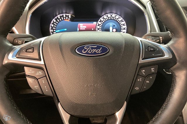 Ford EDGE 10