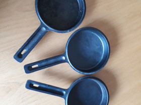 Blinit pannut, Keittiövälineet, Keittiötarvikkeet ja astiat, Forssa, Tori.fi Blinit pannut, Keittiövälineet, Keittiötarvikkeet ja astiat, Forssa, Tori.fi