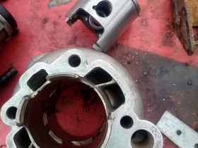 Athena 70cc racing sylkkä ja mäntä, Mopojen varaosat ja tarvikkeet, Mototarvikkeet ja varaosat, Kruunupyy, Tori.fi Athena 70cc racing sylkkä ja mäntä, Mopojen varaosat ja tarvikkeet, Mototarvikkeet ja varaosat, Kruunupyy, Tori.fi