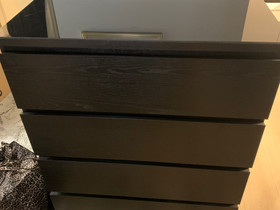 Ikea MALM, lipasto lasilevy 80x100cm, Hyllyt ja säilytys, Sisustus ja huonekalut, Vantaa, Tori.fi Ikea MALM, lipasto lasilevy 80x100cm, Hyllyt ja säilytys, Sisustus ja huonekalut, Vantaa, Tori.fi