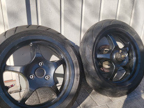 Yamaha aerox, Renkaat, Mototarvikkeet ja varaosat, Pori, Tori.fi Yamaha aerox, Renkaat, Mototarvikkeet ja varaosat, Pori, Tori.fi