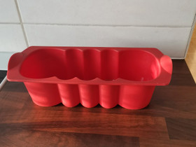 Tupperin silikonivuoka, Keittiövälineet, Keittiötarvikkeet ja astiat, Mikkeli, Tori.fi Tupperin silikonivuoka, Keittiövälineet, Keittiötarvikkeet ja astiat, Mikkeli, Tori.fi