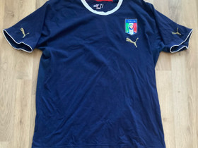 Puma Italia T-paita L, Jalkapallo, Urheilu ja ulkoilu, Varkaus, Tori.fi Puma Italia T-paita L, Jalkapallo, Urheilu ja ulkoilu, Varkaus, Tori.fi
