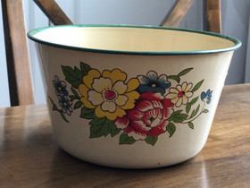 Vanha vintage-astia, Keittiövälineet, Keittiötarvikkeet ja astiat, Siilinjärvi, Tori.fi Vanha vintage-astia, Keittiövälineet, Keittiötarvikkeet ja astiat, Siilinjärvi, Tori.fi