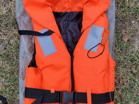Nuorten pelastusliivit 30-40kg, Ulkoilu ja retkeily, Urheilu ja ulkoilu, Hattula, Tori.fi Nuorten pelastusliivit 30-40kg, Ulkoilu ja retkeily, Urheilu ja ulkoilu, Hattula, Tori.fi