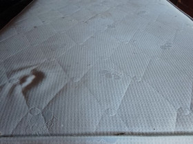 Runkopatjasänky piscina, Sängyt ja makuuhuone, Sisustus ja huonekalut, Loviisa, Tori.fi Runkopatjasänky piscina, Sängyt ja makuuhuone, Sisustus ja huonekalut, Loviisa, Tori.fi