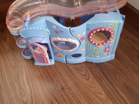 Littlest petshop talo, Pelit ja muut harrastukset, Veteli, Tori.fi Littlest petshop talo, Pelit ja muut harrastukset, Veteli, Tori.fi