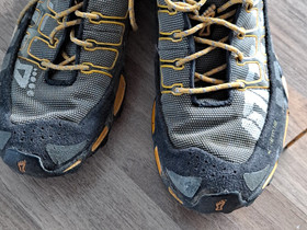 Inov -merkkiset maastojuoksukengät, koko 33, Juoksu ja lenkkeily, Urheilu ja ulkoilu, Kouvola, Tori.fi Inov -merkkiset maastojuoksukengät, koko 33, Juoksu ja lenkkeily, Urheilu ja ulkoilu, Kouvola, Tori.fi