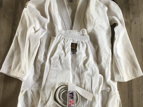 Judopuku, Kamppailulajit, Urheilu ja ulkoilu, Turku, Tori.fi Judopuku, Kamppailulajit, Urheilu ja ulkoilu, Turku, Tori.fi