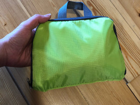 Taitettava päiväreppu, Laukut ja hatut, Asusteet ja kellot, Riihimäki, Tori.fi Taitettava päiväreppu, Laukut ja hatut, Asusteet ja kellot, Riihimäki, Tori.fi