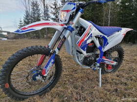 BHR E-Race, Moottoripyörät, Moto, Orimattila, Tori.fi BHR E-Race, Moottoripyörät, Moto, Orimattila, Tori.fi