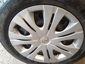 Toyota Corolla verso, Renkaat ja vanteet, Rovaniemi, Tori.fi Toyota Corolla verso, Renkaat ja vanteet, Rovaniemi, Tori.fi