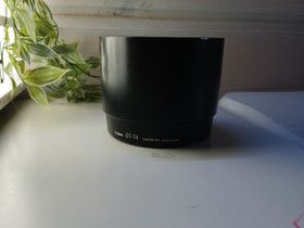 Canon vastavalo suoja. (Ef 70-200mm f.4 L USM), Objektiivit, Kamerat ja valokuvaus, Jyväskylä, Tori.fi Canon vastavalo suoja. (Ef 70-200mm f.4 L USM), Objektiivit, Kamerat ja valokuvaus, Jyväskylä, Tori.fi