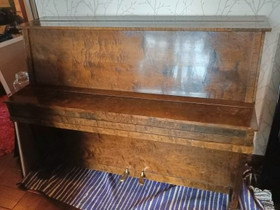 Piano 40-luvulta, Pianot, urut ja koskettimet, Musiikki ja soittimet, Vimpeli, Tori.fi Piano 40-luvulta, Pianot, urut ja koskettimet, Musiikki ja soittimet, Vimpeli, Tori.fi