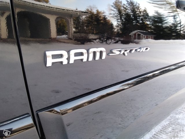 Dodge Ram 1500 19