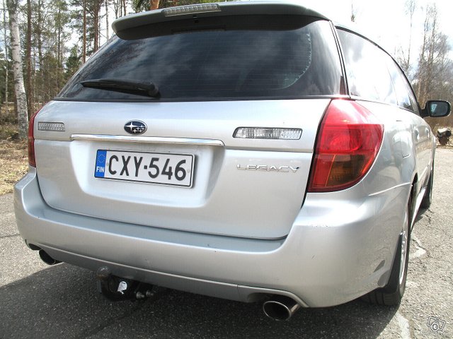 Subaru Legacy 10