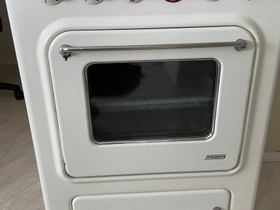 Strömbergin ja Electroluxin uunit, Uunit, hellat ja mikrot, Kodinkoneet, Vaasa, Tori.fi Strömbergin ja Electroluxin uunit, Uunit, hellat ja mikrot, Kodinkoneet, Vaasa, Tori.fi