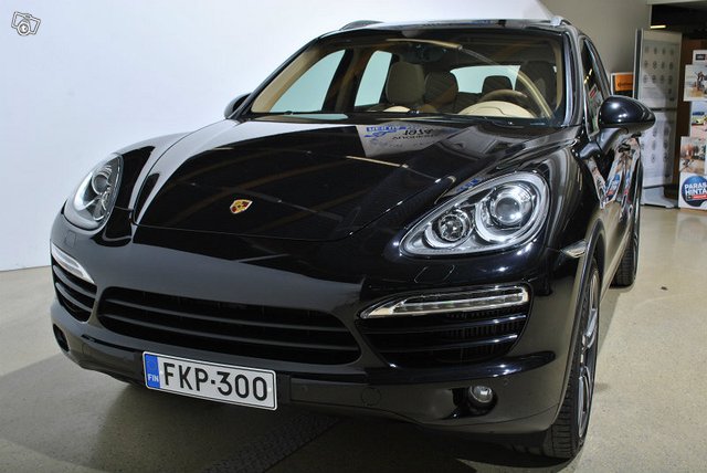Porsche CAYENNE 2