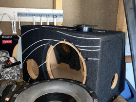 10" subbari ja kotelo, Muu musiikki ja soittimet, Musiikki ja soittimet, Pori, Tori.fi 10" subbari ja kotelo, Muu musiikki ja soittimet, Musiikki ja soittimet, Pori, Tori.fi