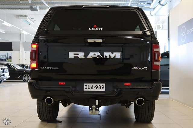 Dodge RAM 5