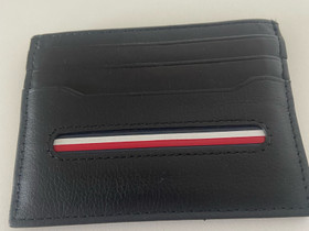 Tommy Hilfiger korttikotelo, Laukut ja hatut, Asusteet ja kellot, Hämeenlinna, Tori.fi Tommy Hilfiger korttikotelo, Laukut ja hatut, Asusteet ja kellot, Hämeenlinna, Tori.fi