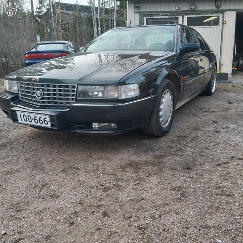 Cadillac Seville & STS 5