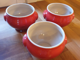Le Creuset, Ruokailuastiat ja aterimet, Keittiötarvikkeet ja astiat, Lappeenranta, Tori.fi Le Creuset, Ruokailuastiat ja aterimet, Keittiötarvikkeet ja astiat, Lappeenranta, Tori.fi