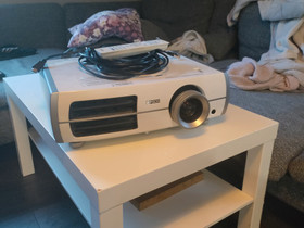 EH-TW3500 tykki ja Epson ELPSC21 KANGAS, Kotiteatterit ja DVD-laitteet, Viihde-elektroniikka, Sipoo, Tori.fi EH-TW3500 tykki ja Epson ELPSC21 KANGAS, Kotiteatterit ja DVD-laitteet, Viihde-elektroniikka, Sipoo, Tori.fi