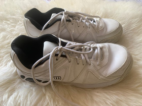 Naisten Wilson tenniskengät 39, Pallopelit, Urheilu ja ulkoilu, Turku, Tori.fi Naisten Wilson tenniskengät 39, Pallopelit, Urheilu ja ulkoilu, Turku, Tori.fi