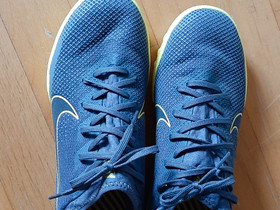 Naisten Nike kengät, Vaatteet ja kengät, Luumäki, Tori.fi Naisten Nike kengät, Vaatteet ja kengät, Luumäki, Tori.fi