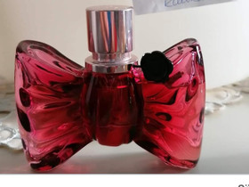 Viktor Rolf BonBon EDP 30ml, Kauneudenhoito ja kosmetiikka, Terveys ja hyvinvointi, Kauhava, Tori.fi Viktor Rolf BonBon EDP 30ml, Kauneudenhoito ja kosmetiikka, Terveys ja hyvinvointi, Kauhava, Tori.fi