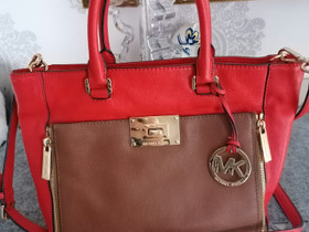 Michael Kors laukku, Laukut ja hatut, Asusteet ja kellot, Kauhava, Tori.fi Michael Kors laukku, Laukut ja hatut, Asusteet ja kellot, Kauhava, Tori.fi