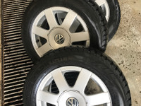Volkswagen passat talvirenkaat R15