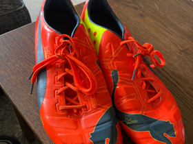 Puma evopower, Jalkapallo, Urheilu ja ulkoilu, Joensuu, Tori.fi Puma evopower, Jalkapallo, Urheilu ja ulkoilu, Joensuu, Tori.fi