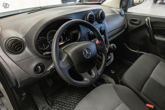 Mercedes-Benz Citan 9