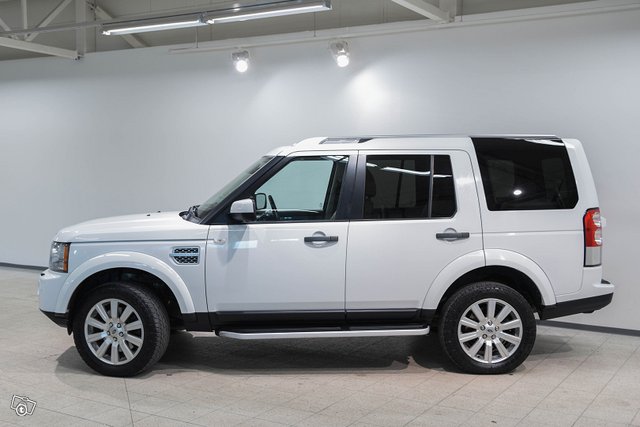 Land Rover Discovery 8