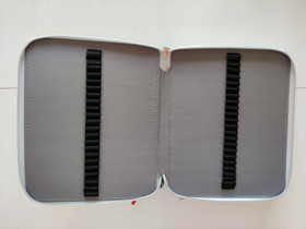 Värikynäkotelo 120 paikkaa, Pelit ja muut harrastukset, Joensuu, Tori.fi Värikynäkotelo 120 paikkaa, Pelit ja muut harrastukset, Joensuu, Tori.fi