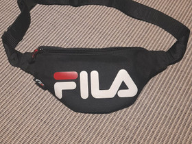 Fila vyötärölaukku, Laukut ja hatut, Asusteet ja kellot, Lahti, Tori.fi Fila vyötärölaukku, Laukut ja hatut, Asusteet ja kellot, Lahti, Tori.fi
