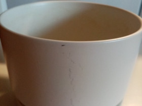 Arabia kukkaruukku 13,5 cm, Ruukut, kivet ja koristeet, Piha ja puutarha, Kankaanpää, Tori.fi Arabia kukkaruukku 13,5 cm, Ruukut, kivet ja koristeet, Piha ja puutarha, Kankaanpää, Tori.fi