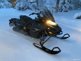 Ski-Doo Renegade, Moottorikelkat, Moto, Muonio, Tori.fi Ski-Doo Renegade, Moottorikelkat, Moto, Muonio, Tori.fi