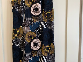 Uudenveroinen (Marimekko) mekko, Vaatteet ja kengät, Kempele, Tori.fi Uudenveroinen (Marimekko) mekko, Vaatteet ja kengät, Kempele, Tori.fi