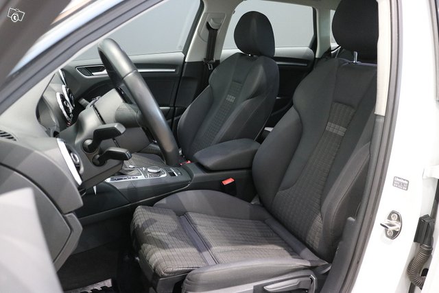 Audi A3 Sportback Business Sport 2,0 TDI 135 KW Qu 9