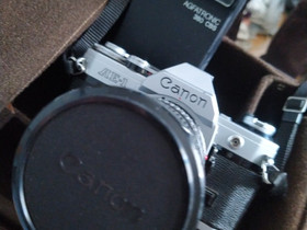 Canon AE-1 Salamalla ja objektiivilla, Kamerat, Kamerat ja valokuvaus, Kuusamo, Tori.fi Canon AE-1 Salamalla ja objektiivilla, Kamerat, Kamerat ja valokuvaus, Kuusamo, Tori.fi