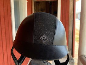 CO Elumen8 leatherlook 57, Muut hevostarvikkeet, Hevoset ja hevosurheilu, Kiuruvesi, Tori.fi CO Elumen8 leatherlook 57, Muut hevostarvikkeet, Hevoset ja hevosurheilu, Kiuruvesi, Tori.fi