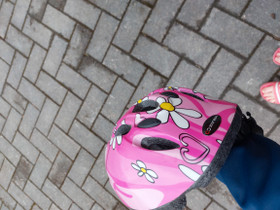 Zonex pyöräilykypärä, Pyörätarvikkeet ja kypärät, Polkupyörät ja pyöräily, Hämeenlinna, Tori.fi Zonex pyöräilykypärä, Pyörätarvikkeet ja kypärät, Polkupyörät ja pyöräily, Hämeenlinna, Tori.fi