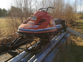 Lynx 535 vm 1986, Moottorikelkan varaosat ja tarvikkeet, Mototarvikkeet ja varaosat, Liminka, Tori.fi Lynx 535 vm 1986, Moottorikelkan varaosat ja tarvikkeet, Mototarvikkeet ja varaosat, Liminka, Tori.fi